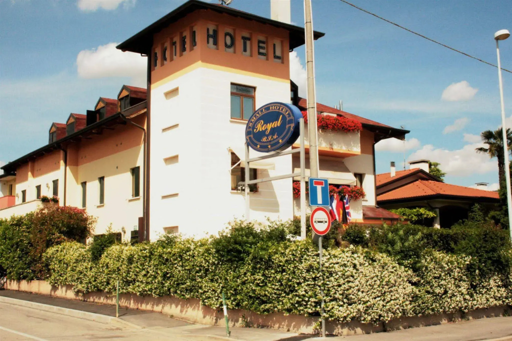 Small Hotel Royal