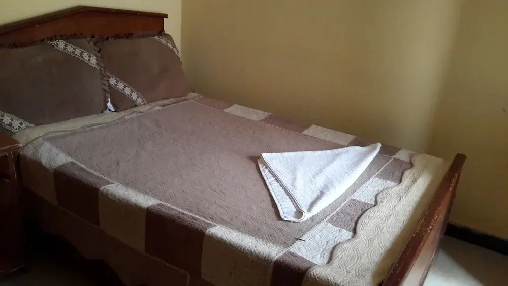 Liya Guest House