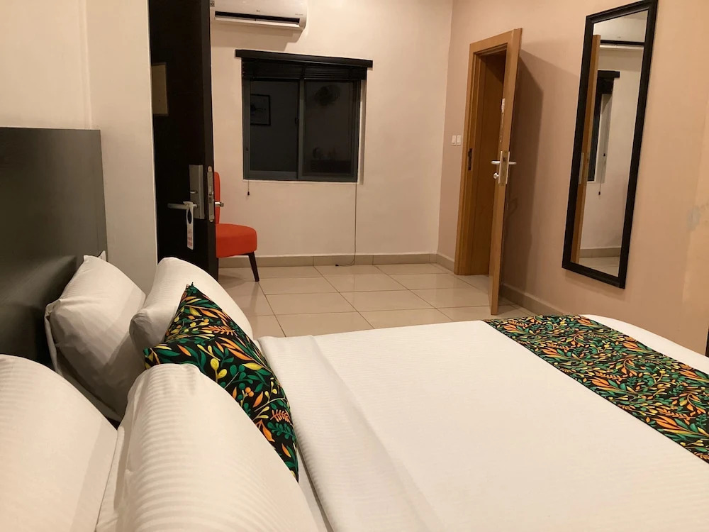 Adis Hotels Prime