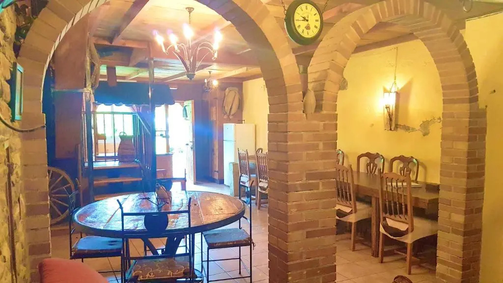 Spacious villa with private pool in La Puebla de Castro