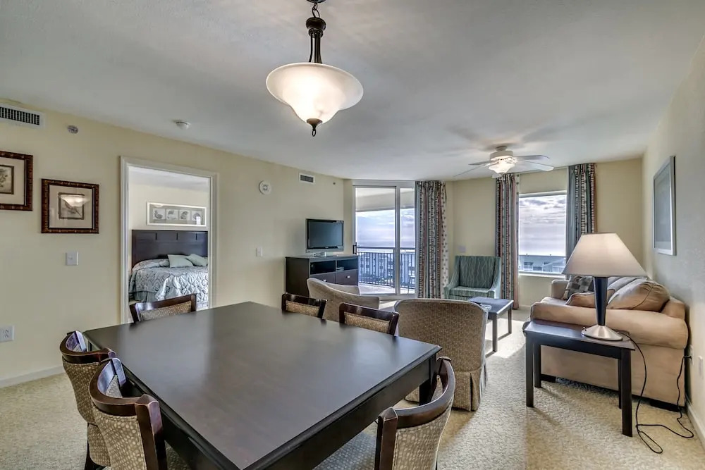 Tilghman Beach and Golf Resort by Condo-World