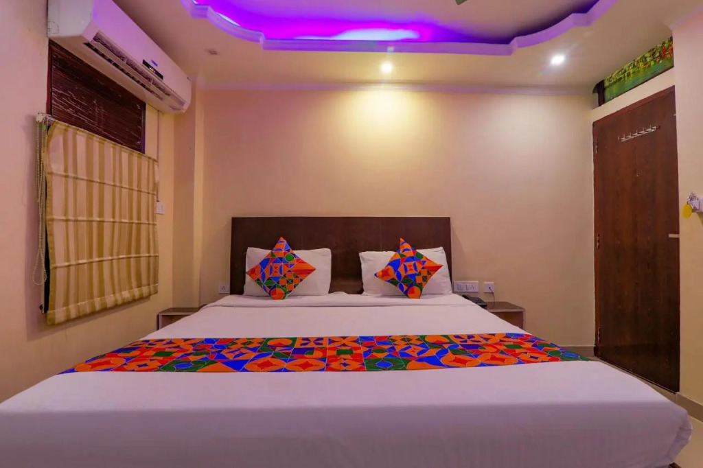 Hotel Prakash Palace
