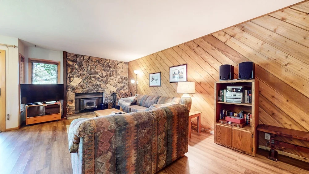 Snowcreek Retreat
