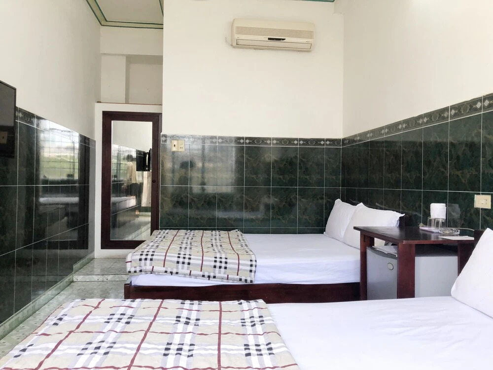 SPOT ON 1112 Thuy Tram Hotel 3