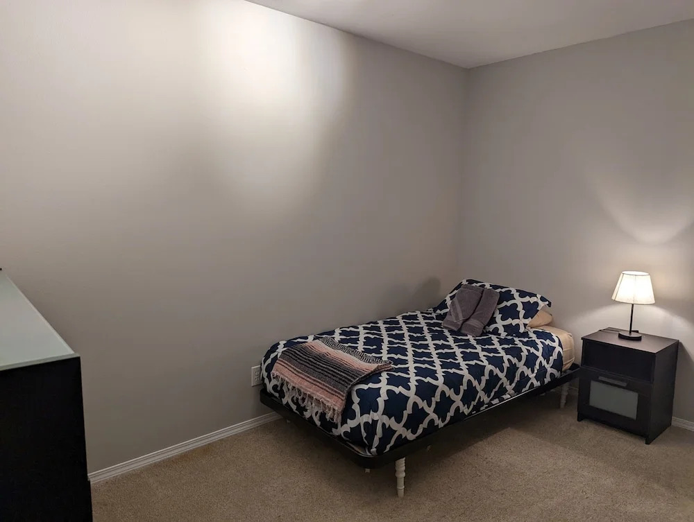 Seattle Vacation Home - The Newsroom