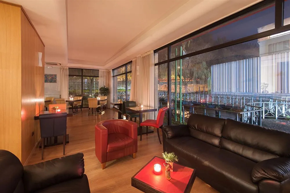 Hotel Gari
