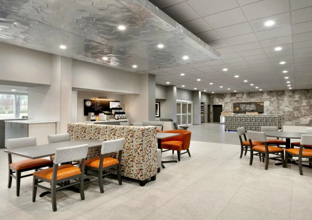 Holiday Inn Express - Williamsburg Busch Gardens Area by IHG