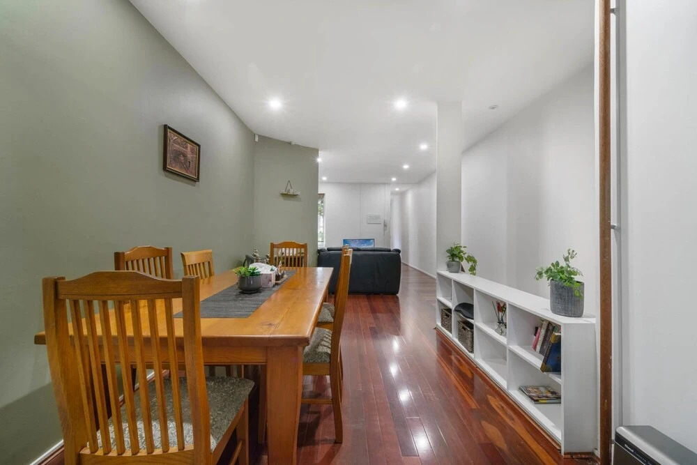 Bright Central Darlinghurst