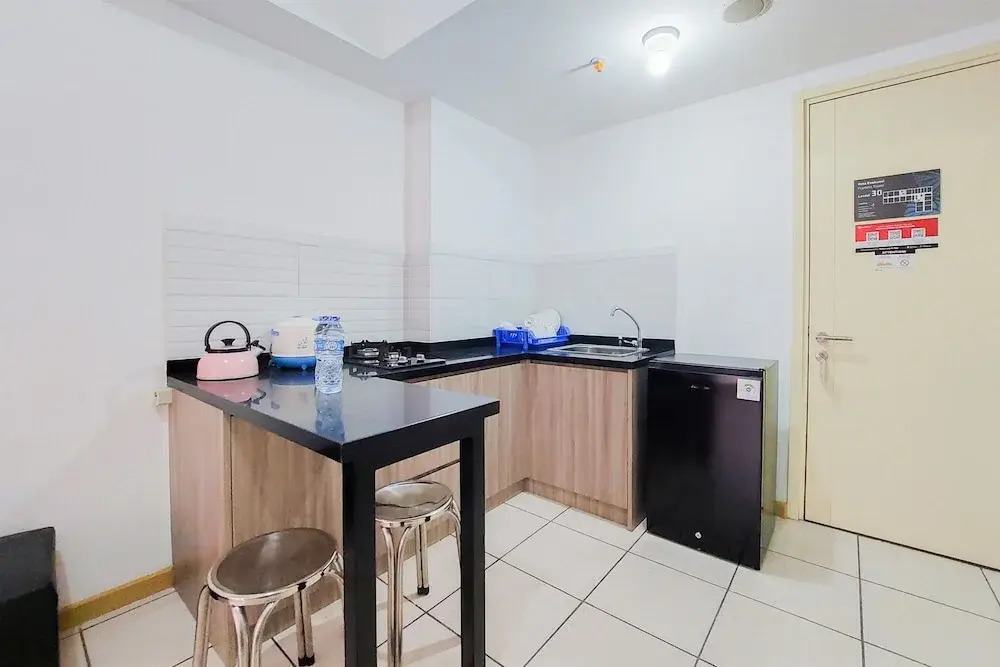 Comfort Living And Homey 2Br Apartment M-Town Residence