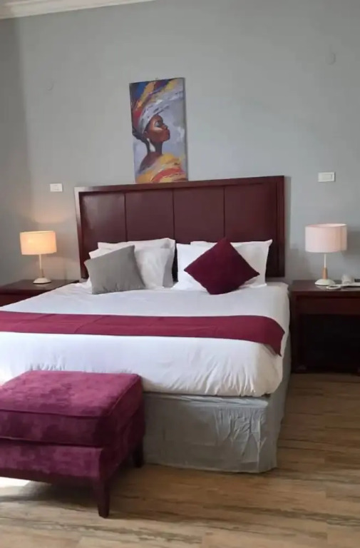 Authopia Hotel