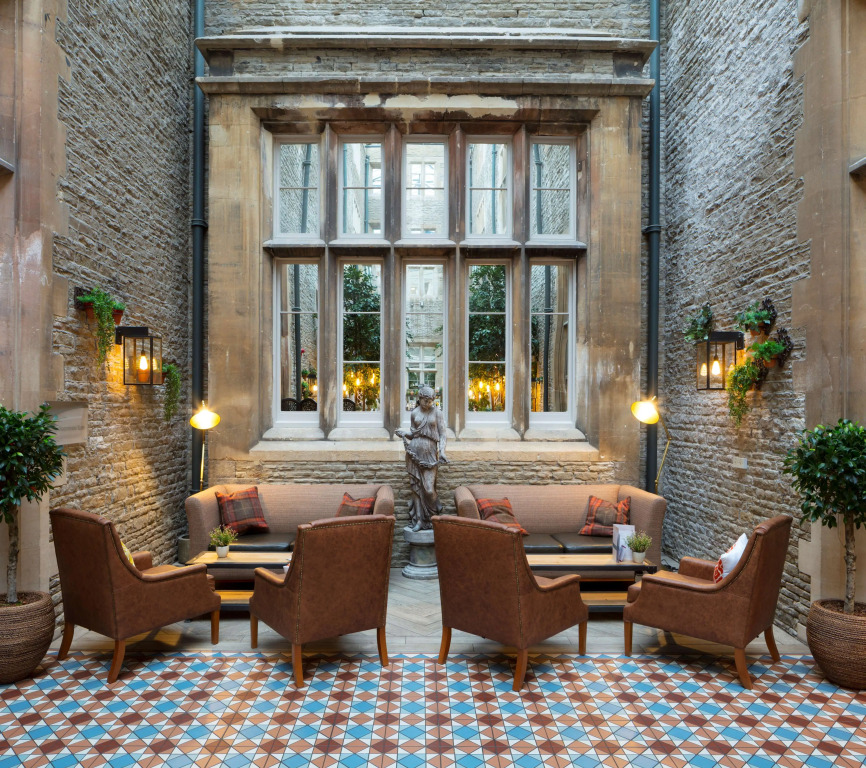 De Vere Tortworth Court