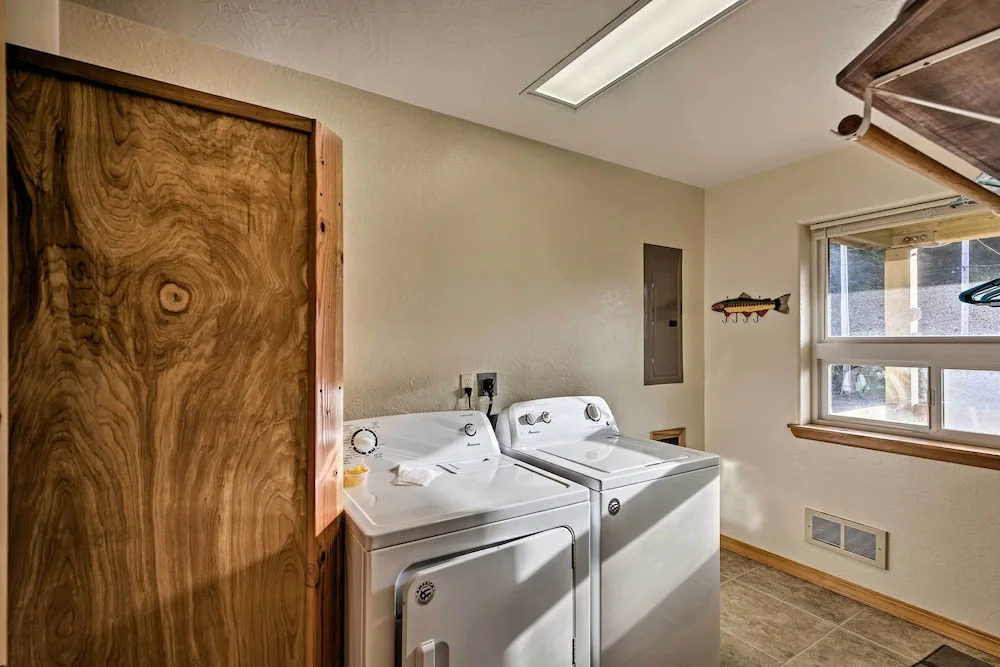 Sanderling Sea Cottages, Unit 9 With Ocean Views!