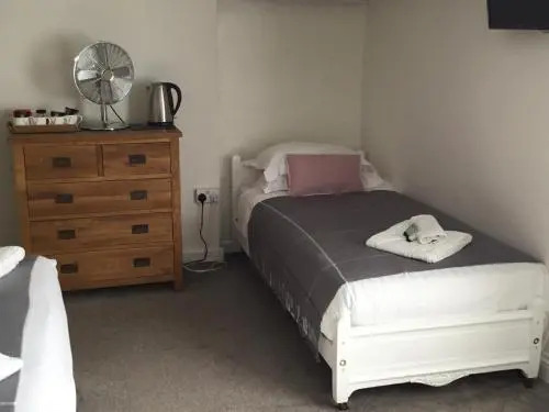 The White Hart Apartment Valley View