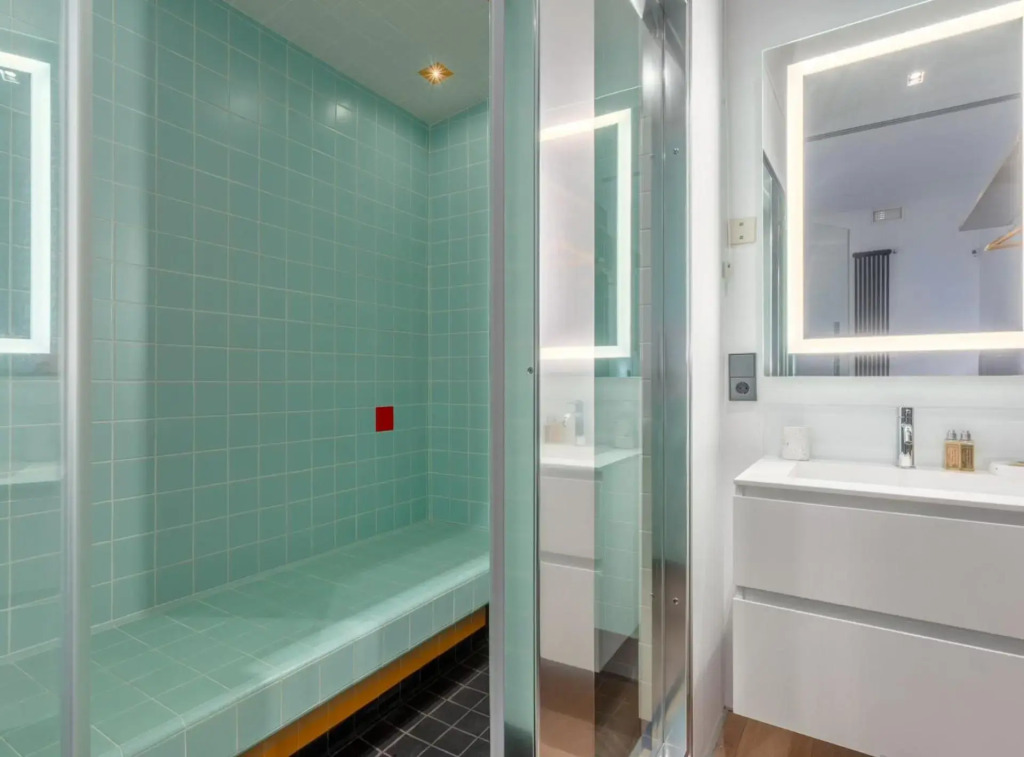 City Center modern apartment for 4 SANTA TERESA II