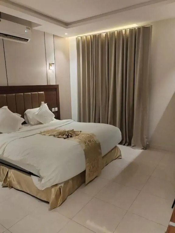 شقق الزاهر الاجنحة للشقق المخدومة