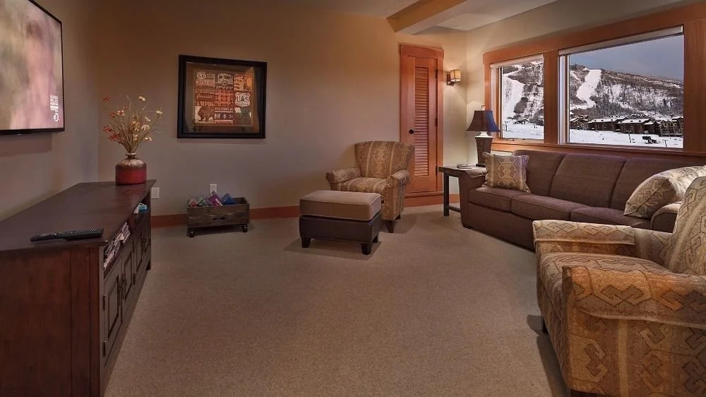 Peaks Storm Peak 4 Br condo by RedAwning