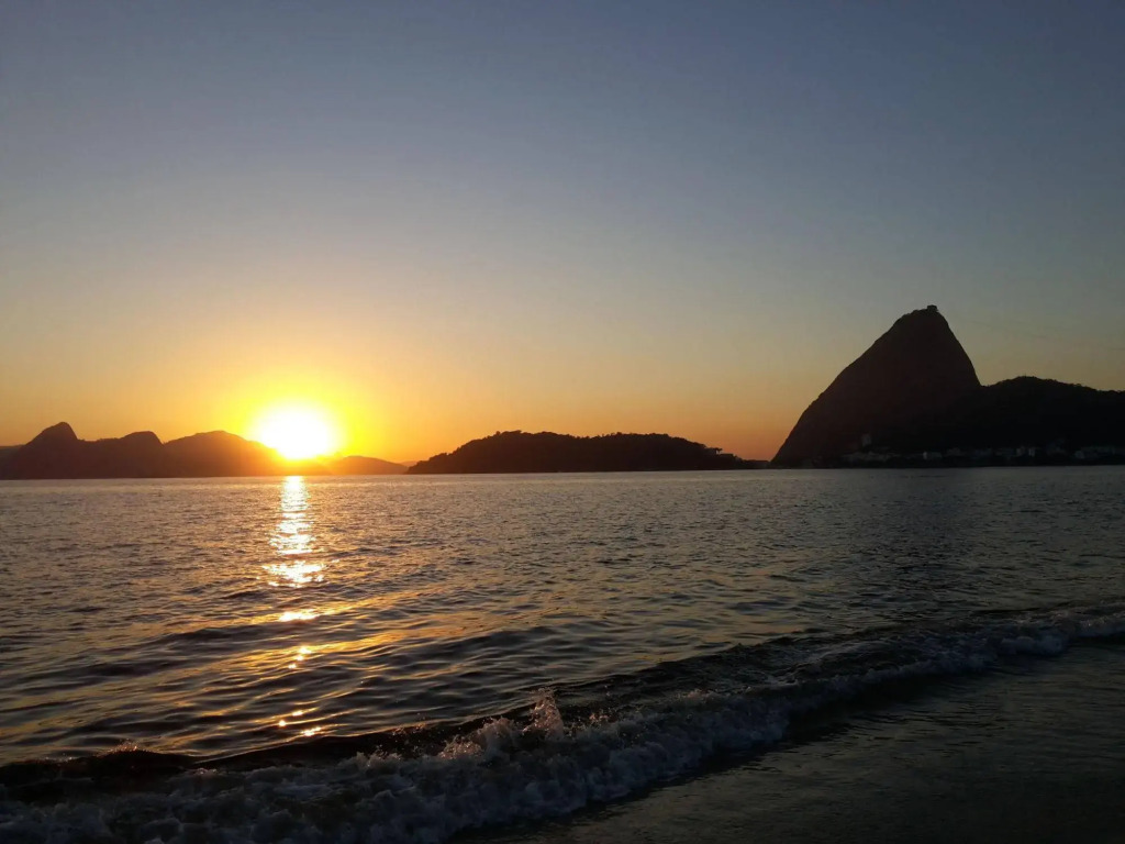 Praia do Flamengo Apartment