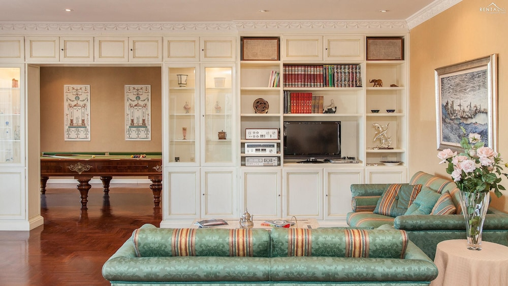 Rental in Rome Aurelia Montana Luxury Apartment