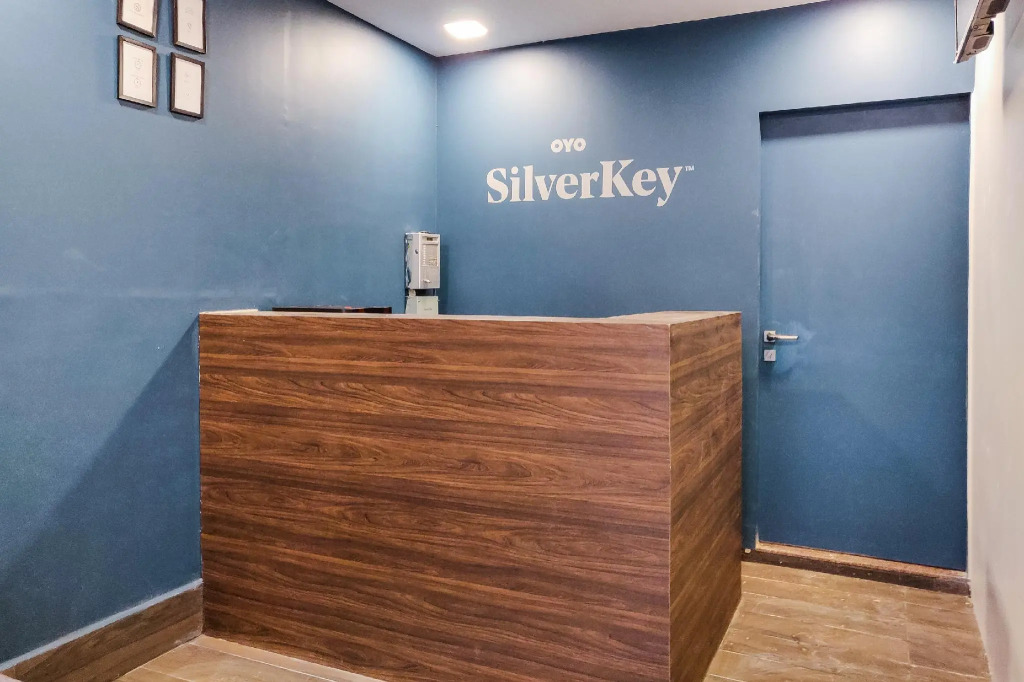SilverKey Executive Stays 41109 Chikitsak Nagar