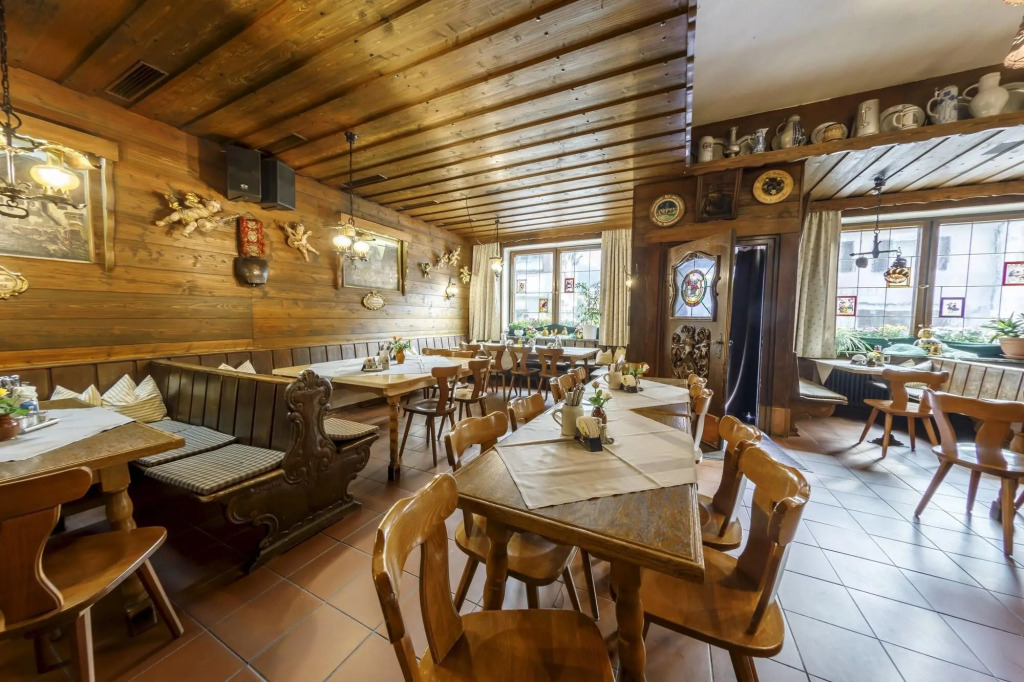 Hotel & Gasthof Fraundorfer