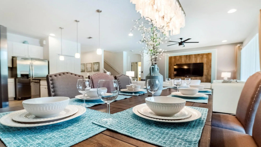 Modern 8BR Villa w Pool SPA Close to Disney