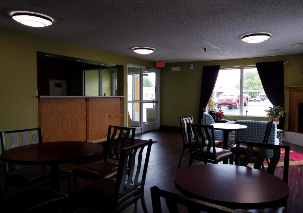 Super 8 by Wyndham Chattanooga East - Hamilton Place