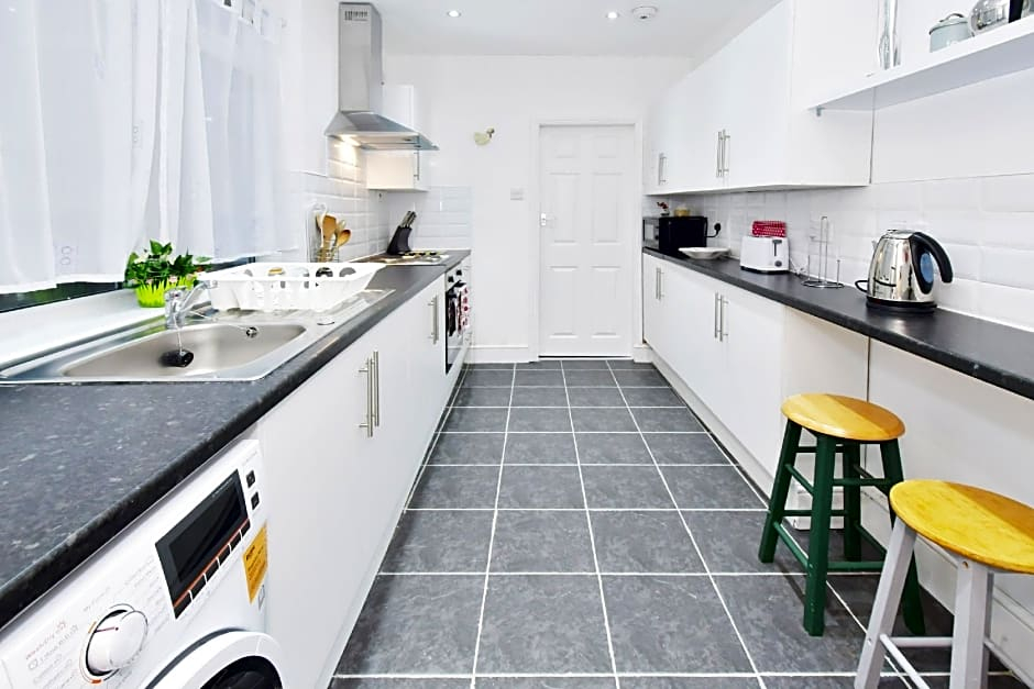 Townhouse @ Hanley Road Stoke