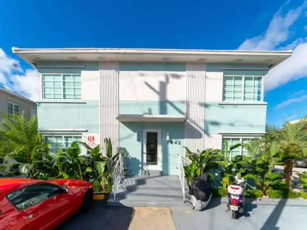 TWO Bedroom Apartment