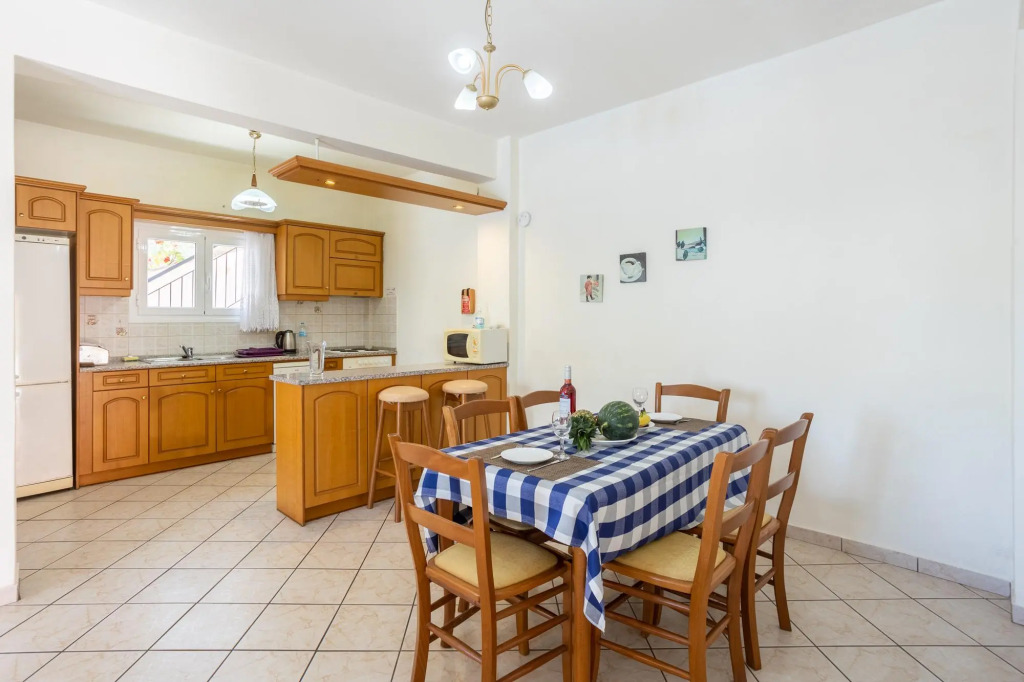 Villa Youla Large Private Pool Walk to Beach Sea Views A C Wifi Car Not Required - 1025