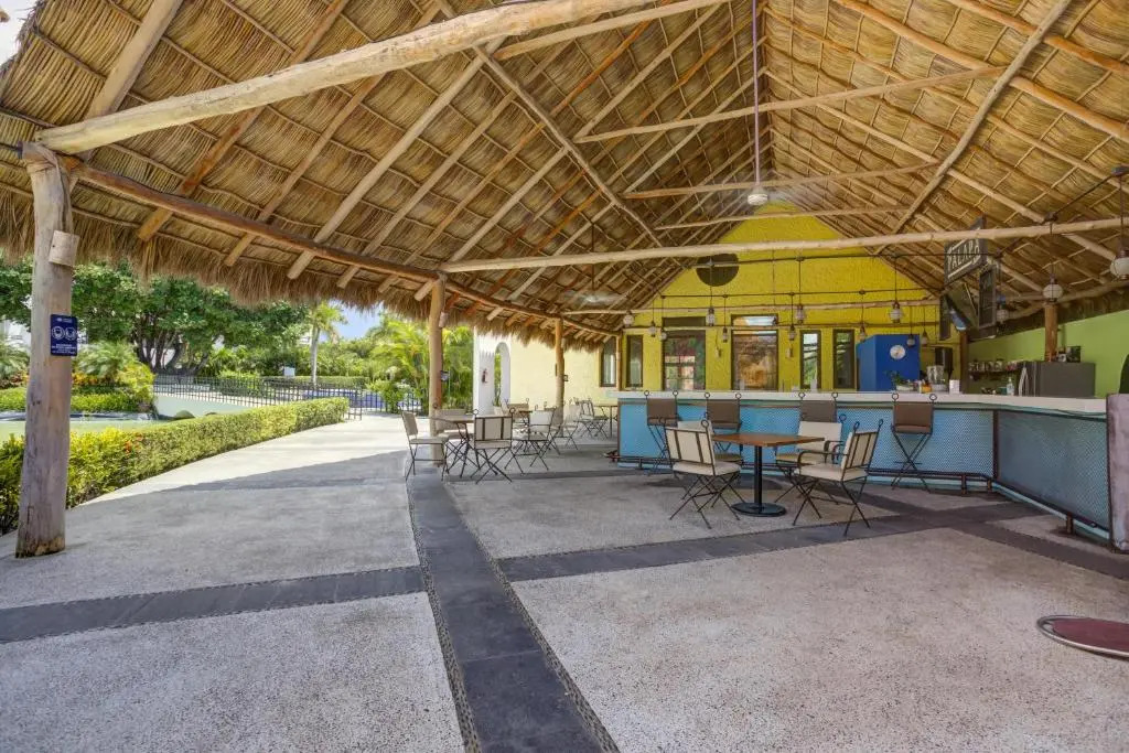 El Tigre Golf Top Rated New 1 BR Apart At Taheima