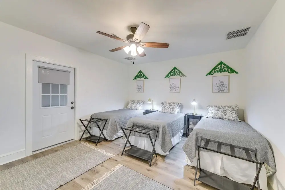 3 Mi to Baylor U: Home w/ Shared Yard