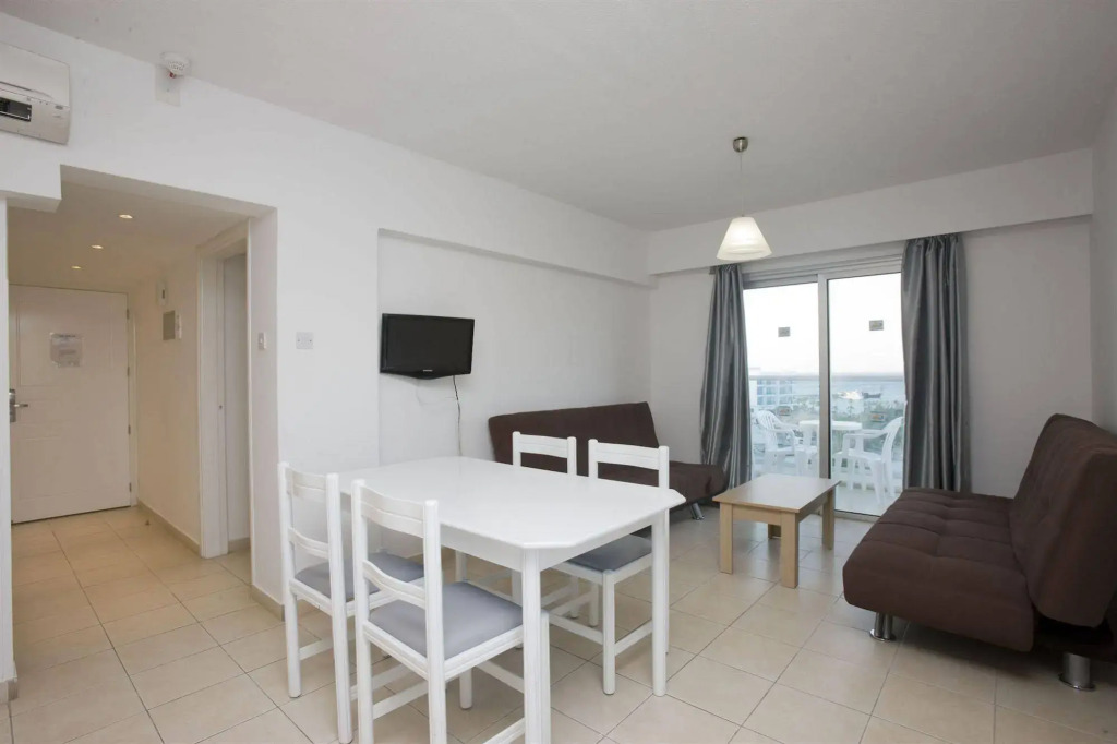 Vrissaki Hotel Apartments