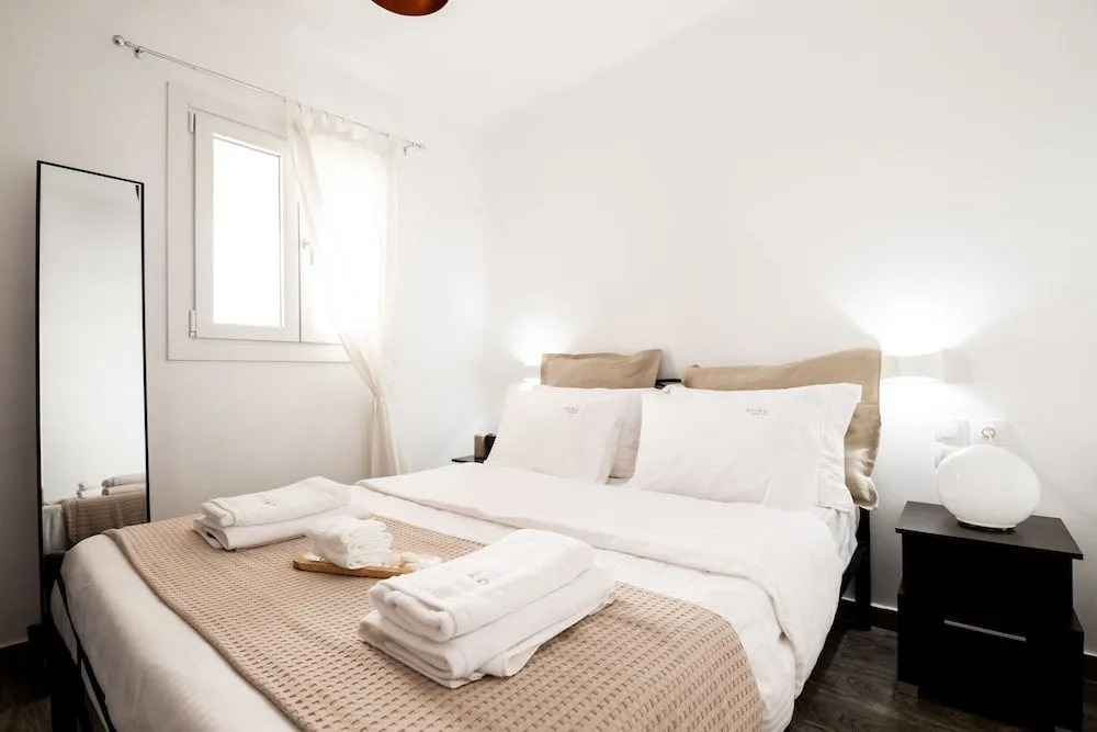 aníko suites Psarou