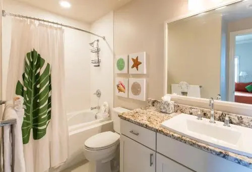 Beachfront 3Br Skyyard Ocean Views, Pool, Tv
