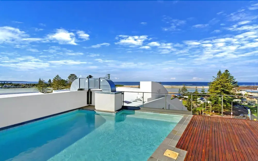 Coast Luxury Apartment 23