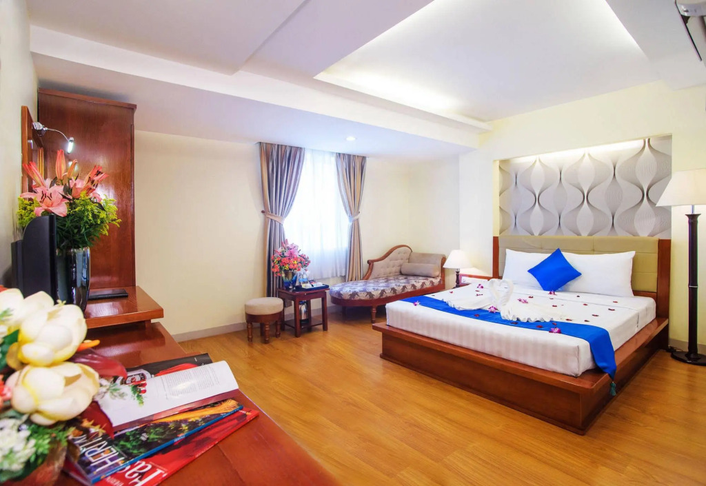 ALUNA Ben Thanh Hotel