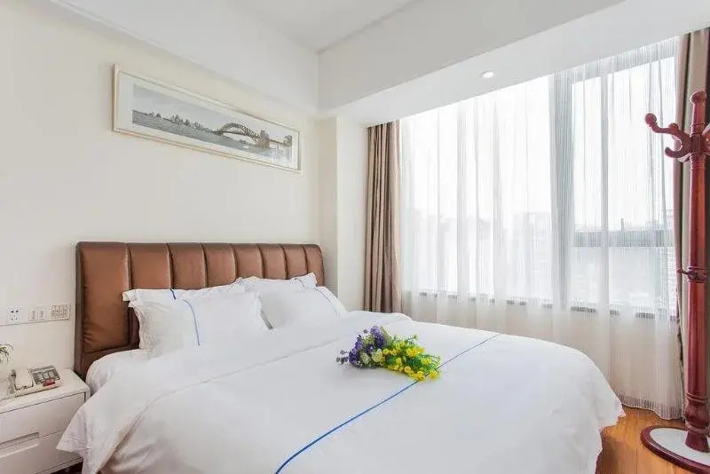 Uzone Serviced Apartment