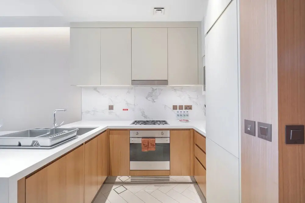 Address Residences Dubai Opera - Burj Khalifa City Views 1, 2, & 3-Bedroom Apartment 1 minute walk to Burj Khalifa, Dubai Mall, Dubai Fountain by Heaven Crest