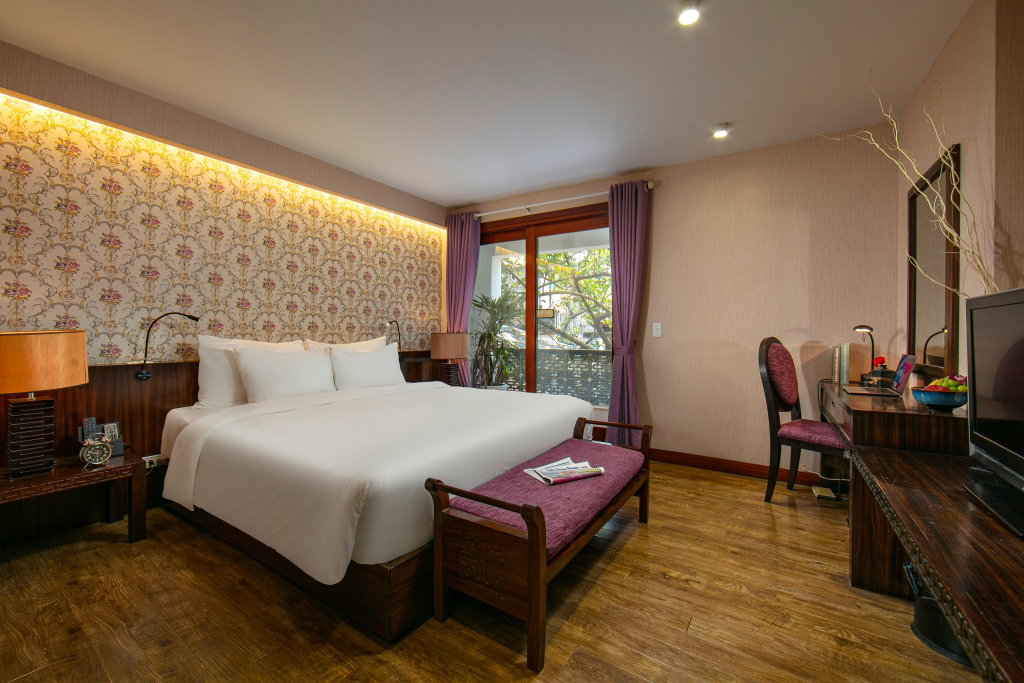 Oriental Suites Hotel & Spa