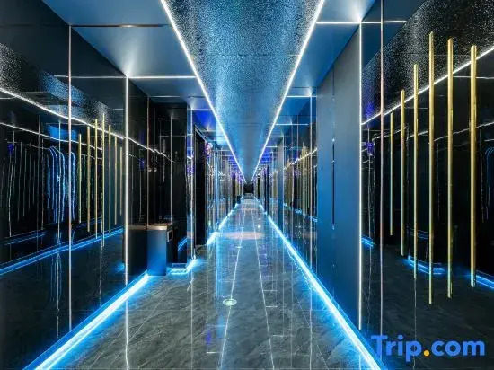Courle Fontainebleau International Hotel