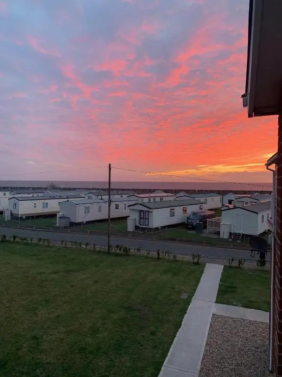 Hunny House - near Searles with lovely sea views