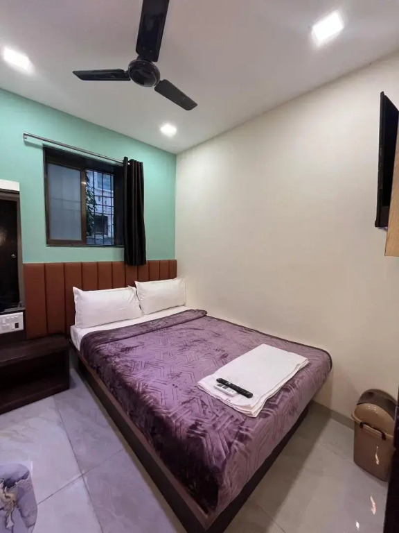 Parel Residency