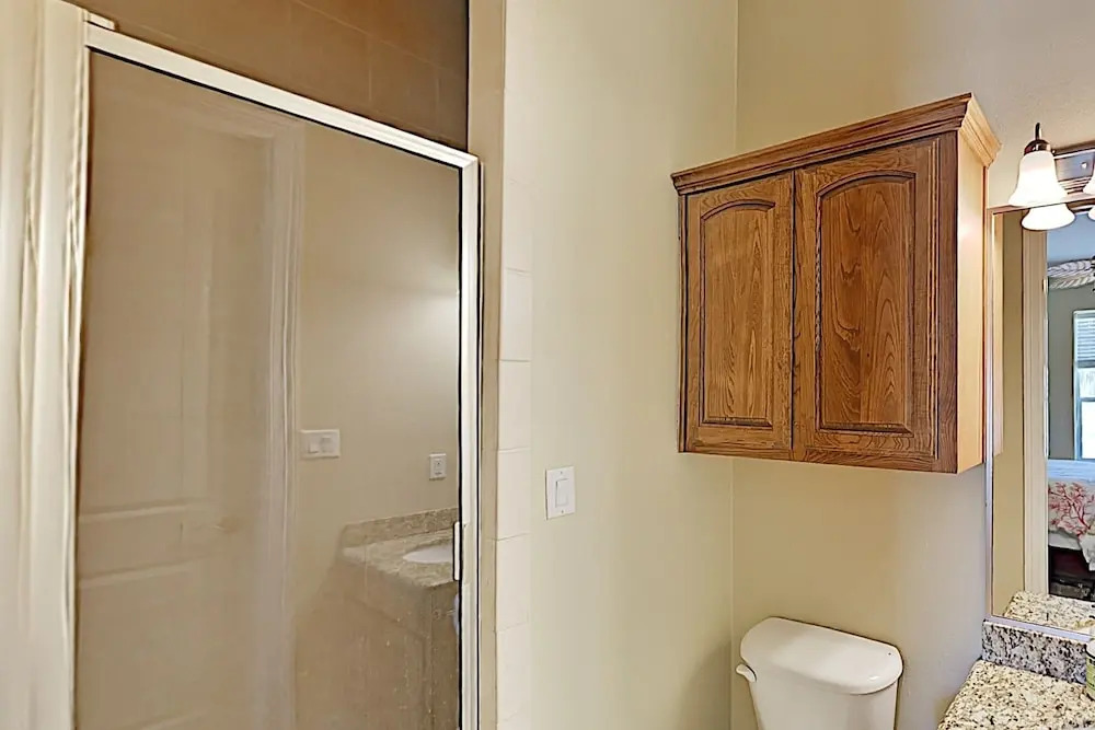 Bright Beach W/ Pool - Steps To The Sand! 2 Bedroom Condo