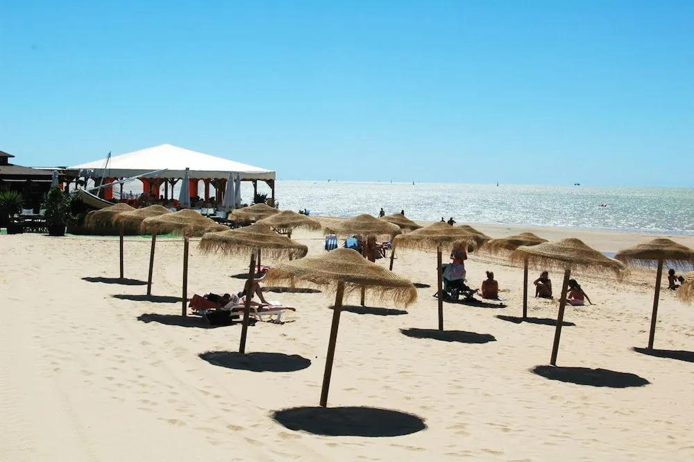 Apartment With 2 Bedrooms in Rota, With Wonderful sea View, Pool Acces