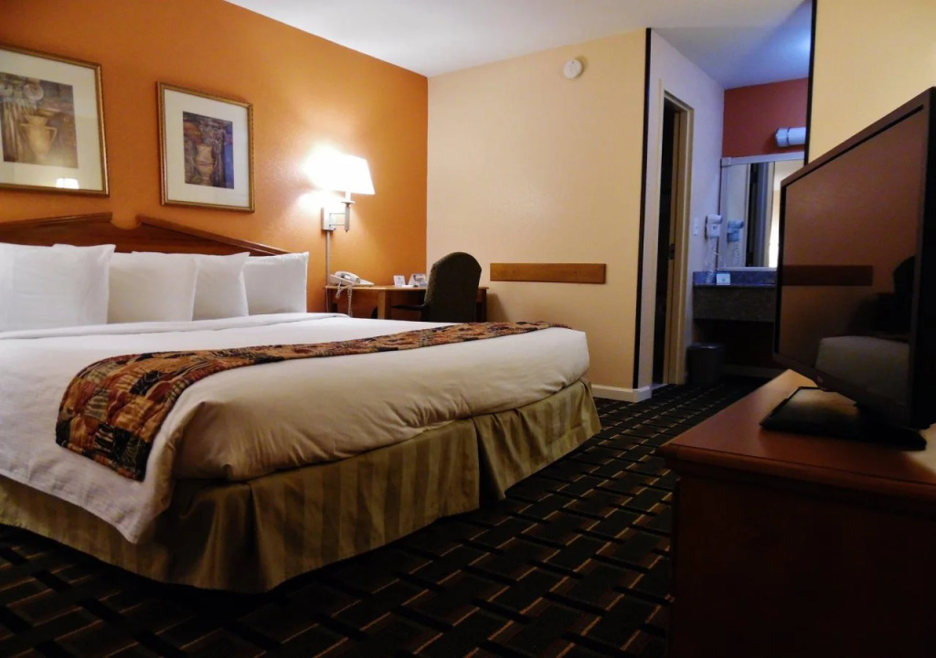 West Bank Inn
