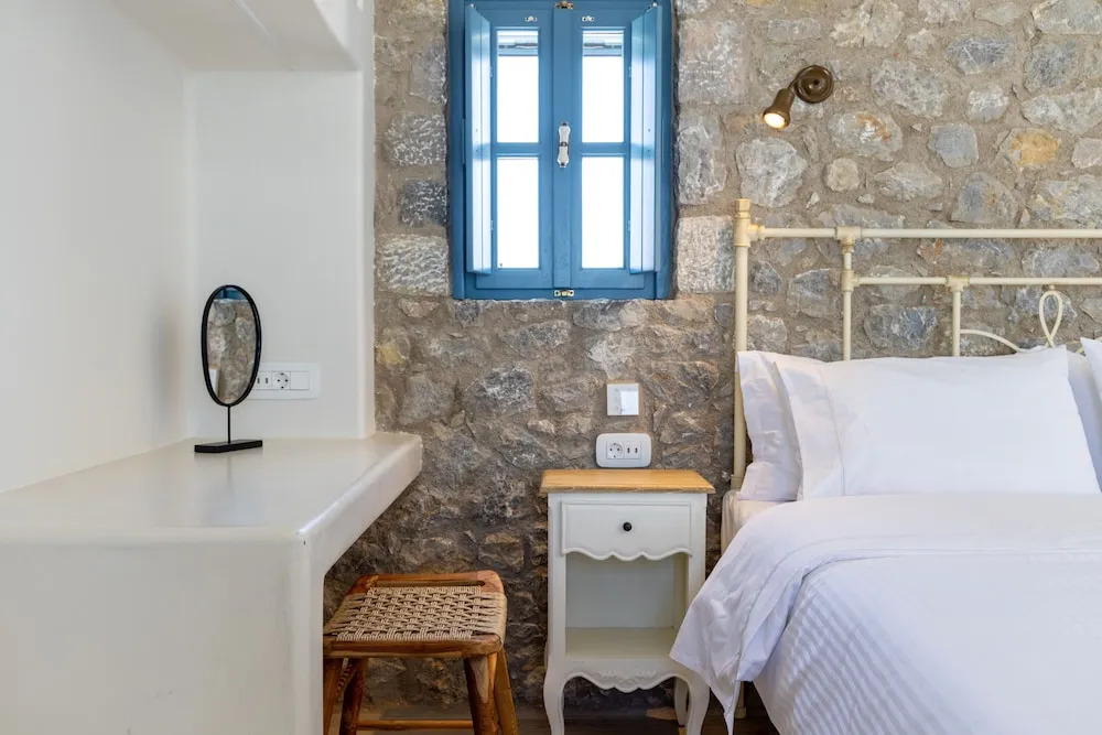 Blue Pearls-Adults Only Luxury Suites