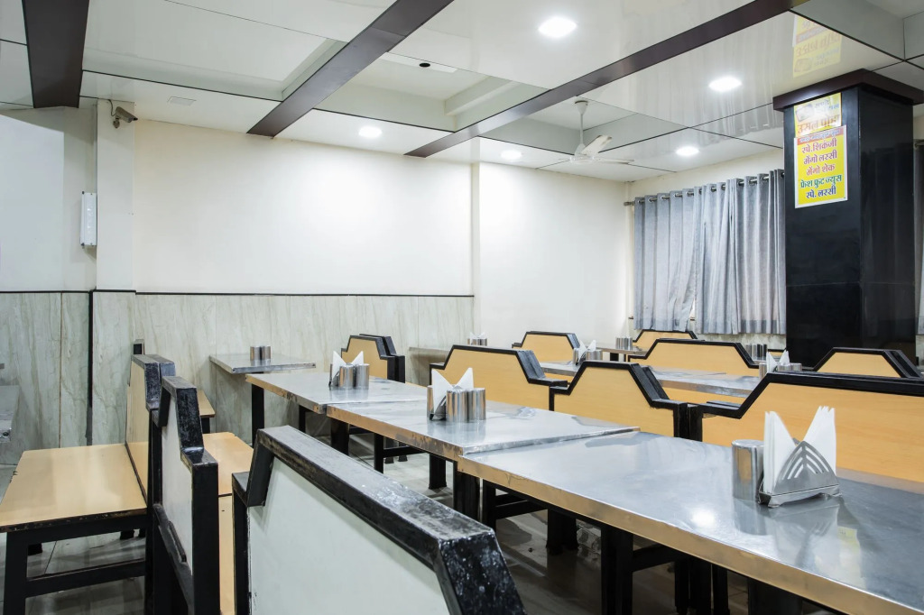 Hotel Satyug