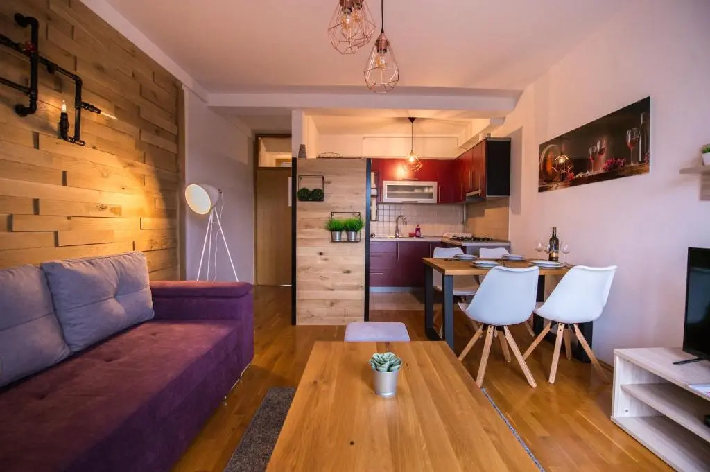 Apartment Lamar - Entry with PIN 0 - 24h, Underground parking garage, Elevator