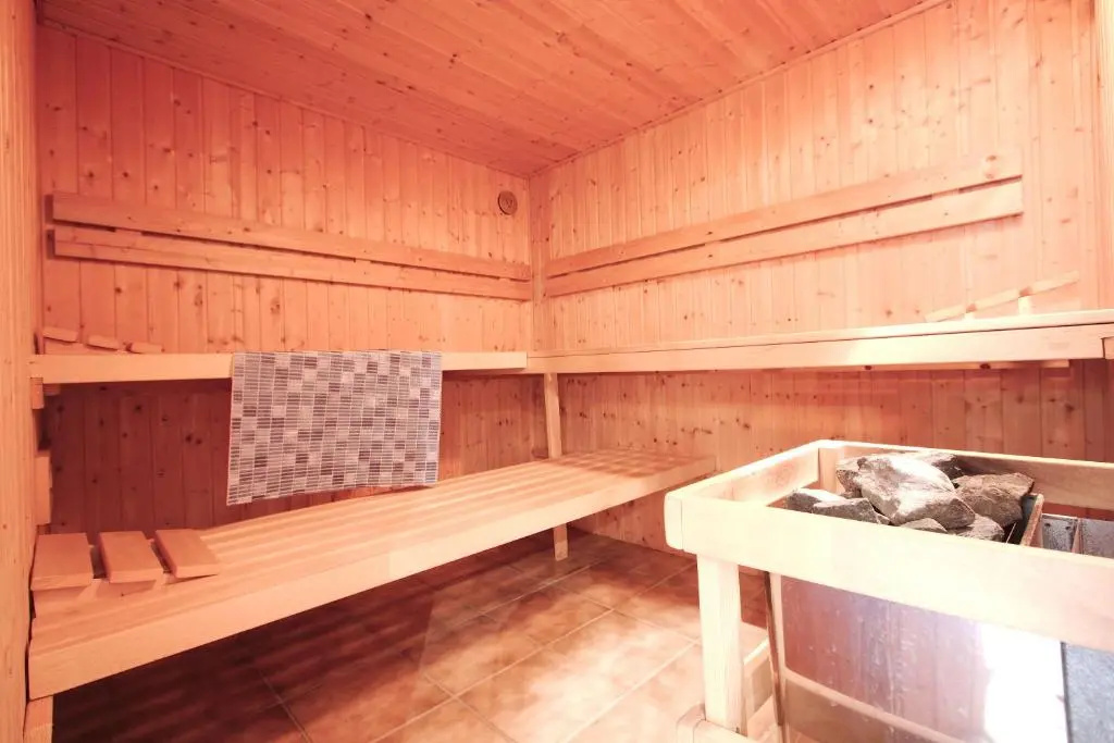 Zwei Ferienwohnungen Ankerpatz 70 qm mit Loggia & Puppenstube 50 qm mit Gartenterrasse in Hagenburg nähe Steinhuder Meer