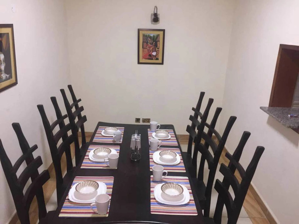 Geomara Wood Ave Park Apt 34
